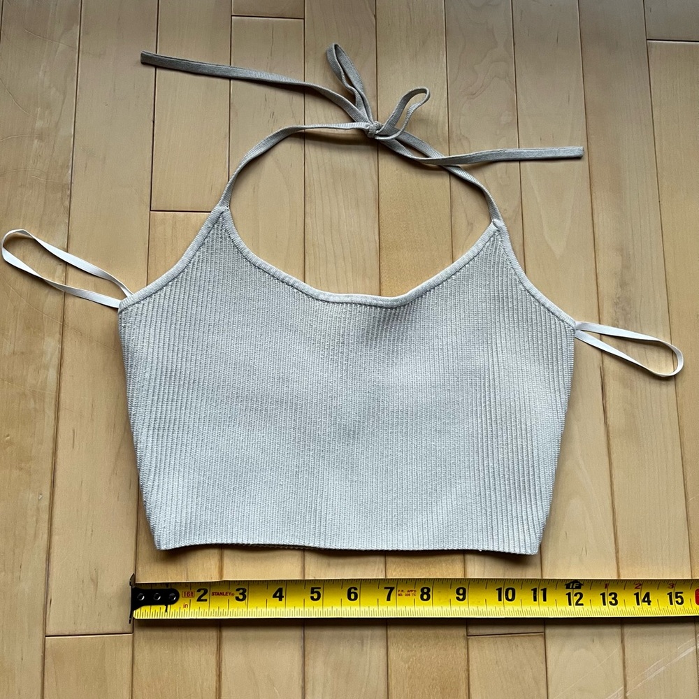 Aritzia Babaton Sculpt Knit Fuller Crop Halter